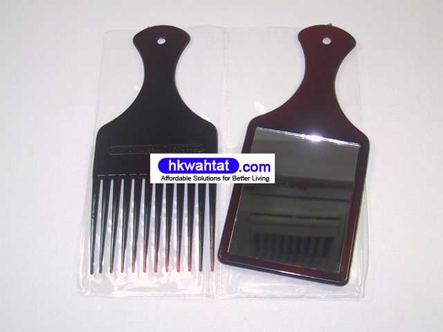 Tortoise Colored Comb & Mirror Set
Comb & Mirror set in pouch
Travel Pouch w/ Mirror & Comb
Travel Beauty Set